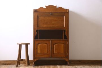 アンティーク家具　おしゃれなオーク材製ライティングビューロー　イギリスアンティーク