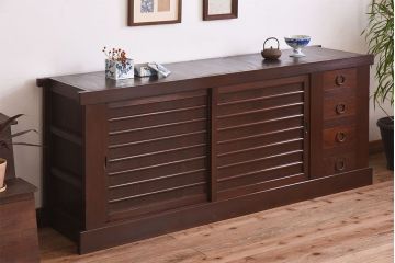 アンティーク家具　上品な和製アンティークの昇り引き出し付き水屋箪笥サイドボード　6尺