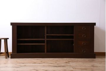 アンティーク家具　上品な和製アンティークの昇り引き出し付き水屋箪笥サイドボード　6尺