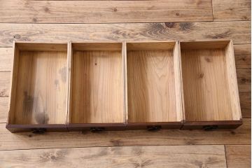 アンティーク家具　上品な和製アンティークの昇り引き出し付き水屋箪笥サイドボード　6尺