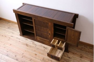 中古　民芸家具　国産　手作り　五尺　栗無垢材製!収納箪笥サイドボード(水屋箪笥)