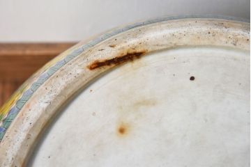 アンティーク雑貨　和製アンティーク　特大!鮮やかな十錦手火鉢　蝶の図(鉢カバー、メダカ鉢、めだか)(R-024004)