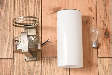 昭和レトロ　シンプルなアンティーク壁掛け照明(2)