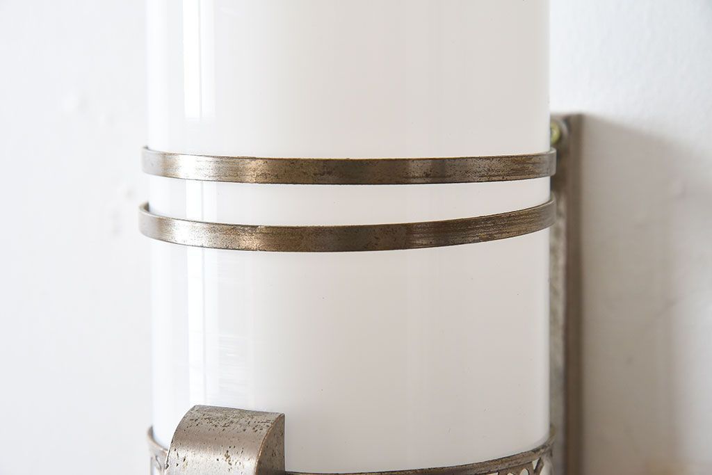 昭和レトロ　シンプルなアンティーク壁掛け照明(2)