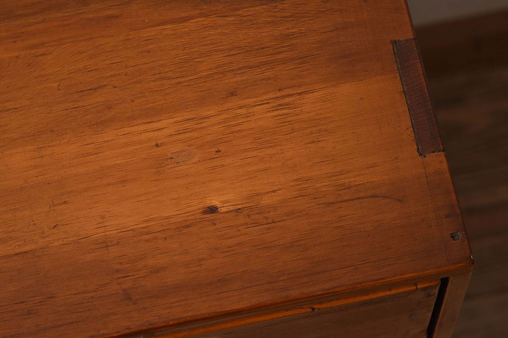 中古　手作り　シンプルな縦型小引き出し