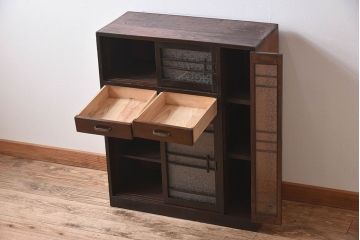 アンティーク家具　結霜ガラス入り!古い木製の収納棚(下駄箱)