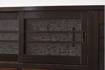 アンティーク家具　結霜ガラス入り!古い木製の収納棚(下駄箱)