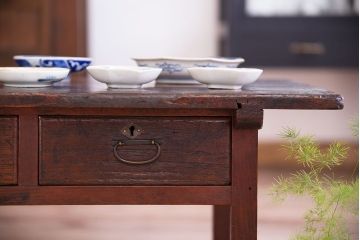 アンティーク家具　使いこまれた味わい　古民具・骨董　明治大正期の古い文机