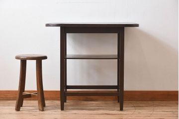 アンティーク家具　檜材　天板一枚板　古い木製のシンプルなサイドテーブル