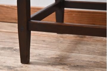 アンティーク家具　檜材　天板一枚板　古い木製のシンプルなサイドテーブル