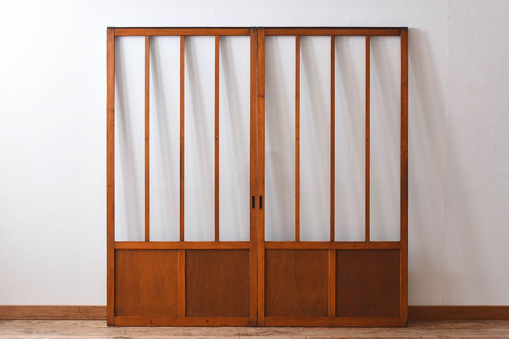 和製アンティーク　レトロな古い木のガラス戸2枚セット(2)