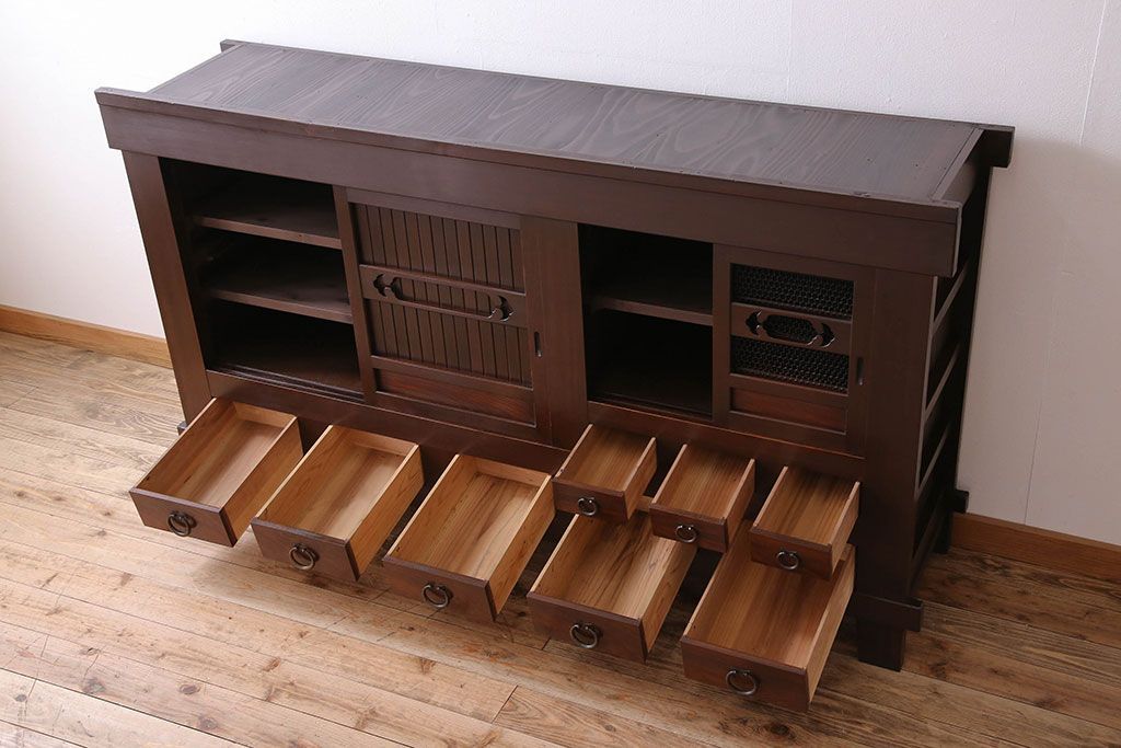 アンティーク家具　古民具・骨董　六尺　脚付き!水屋箪笥サイドボード(3)