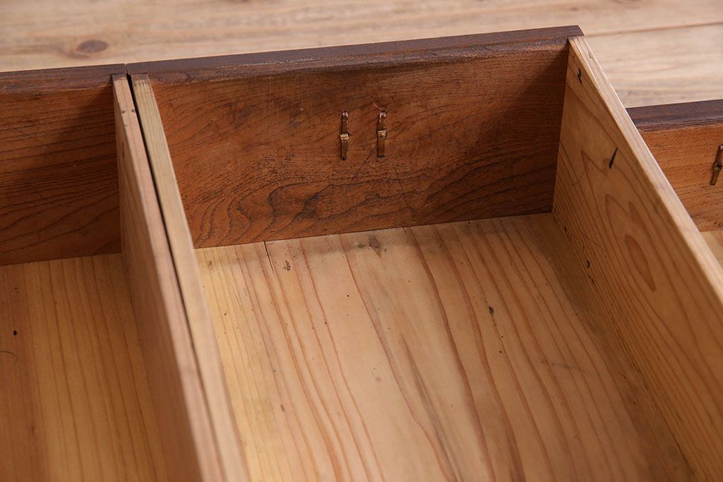 アンティーク家具　古民具・骨董　六尺　脚付き!水屋箪笥サイドボード(3)