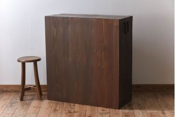 アンティーク家具　明治大正期　古民具・骨董　前面檜材　かくし付き!関西帳場箪笥(1)