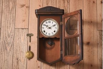 アンティーク雑貨　吉田時計　Yマーク　愛知県時計製造同業組合シール　古時計(振り子時計)