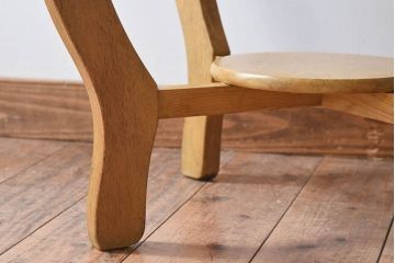 レトロ家具　ナラ材製　昭和レトロ　ラウンドテーブル(サイドテーブル)