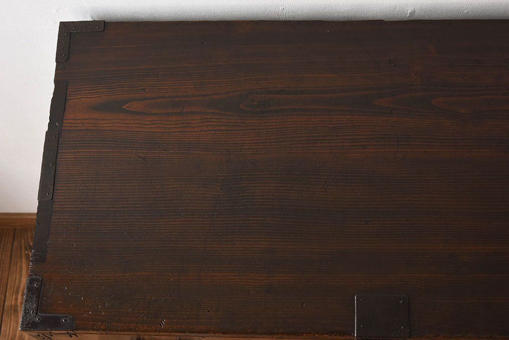 アンティーク家具　明治大正期　古民具・骨董　前面檜材　かくし付き!関西帳場箪笥(2)