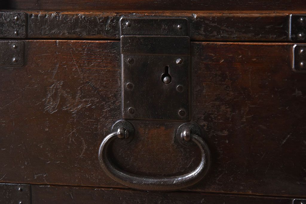 アンティーク家具　明治大正期　古民具・骨董　前面檜材　かくし付き!関西帳場箪笥(2)