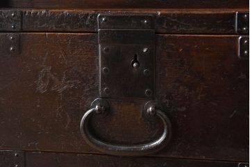 アンティーク家具　明治大正期　古民具・骨董　前面檜材　かくし付き!関西帳場箪笥(2)