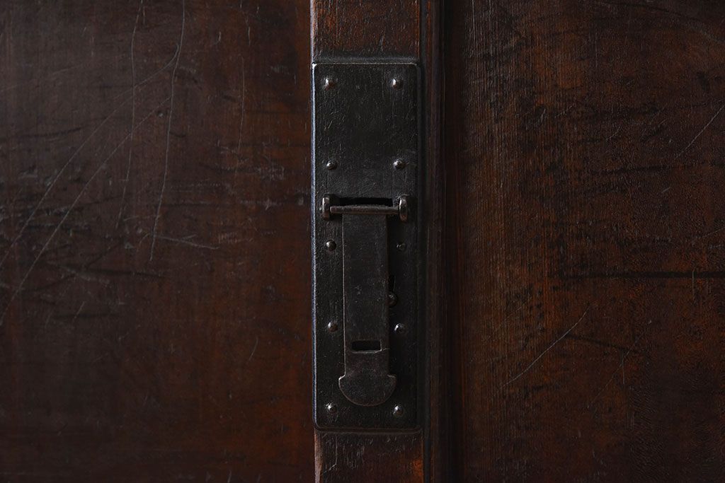 アンティーク家具　明治大正期　古民具・骨董　前面檜材　かくし付き!関西帳場箪笥(2)