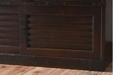 アンティーク家具　明治大正期　古民具・骨董　前面檜材　かくし付き!関西帳場箪笥(2)