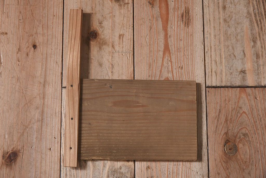 アンティーク家具　明治大正期　古民具・骨董　前面檜材　かくし付き!関西帳場箪笥(2)