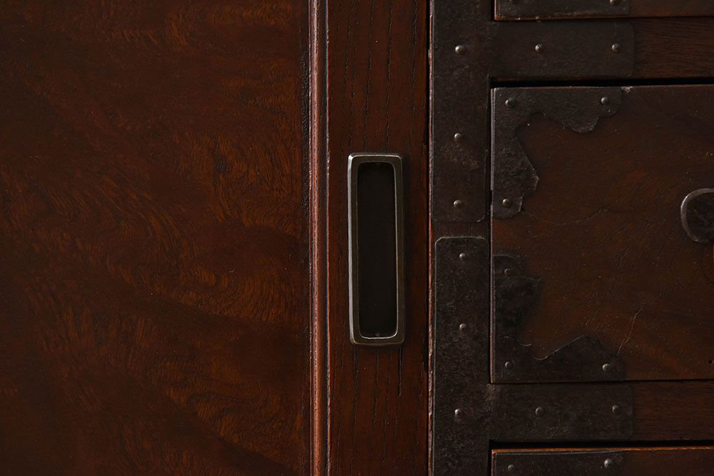 アンティーク家具　明治期　古民具・骨董　前面欅材　玉杢!アンティーク帳場箪笥