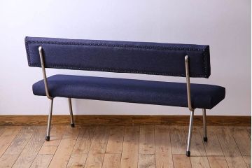 レトロ家具　ビンテージ　1970年　レトロなアイアンレッグベンチソファ(1)