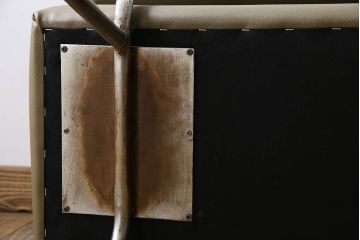 レトロ家具　ビンテージ　1970年　レトロなアイアンレッグベンチソファ(2)