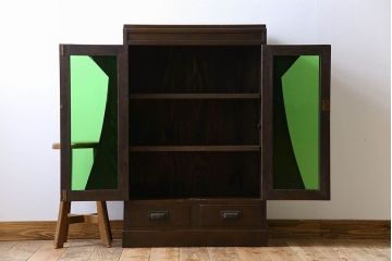 アンティーク家具　色ガラス入り!おしゃれなデザインのアンティーク本箱(ブックケース)　和製アンティーク