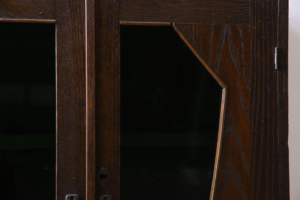 アンティーク家具　色ガラス入り!おしゃれなデザインのアンティーク本箱(ブックケース)　和製アンティーク