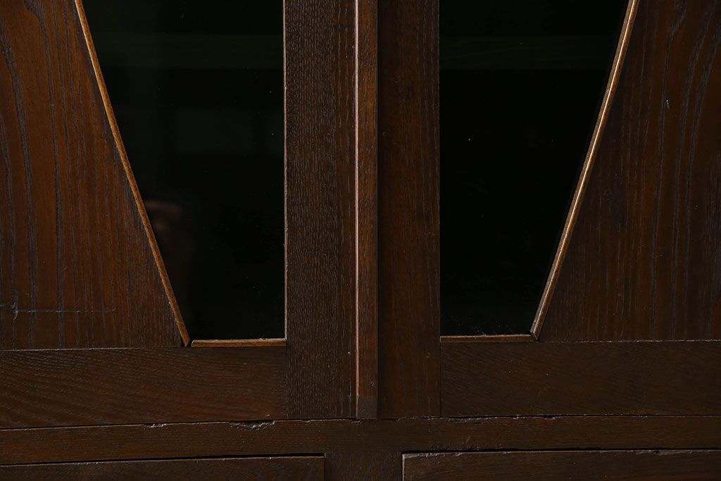 アンティーク家具　色ガラス入り!おしゃれなデザインのアンティーク本箱(ブックケース)　和製アンティーク