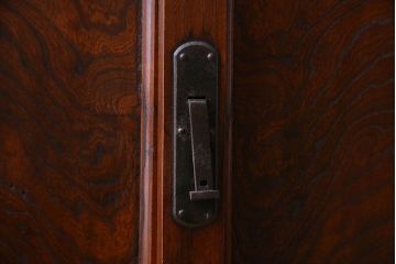 アンティーク家具　丸金具付き　和製アンティーク　前面欅材製の帳場箪笥