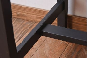 アンティーク家具　天板ナラ材　アンティーク 古い木製の艶消しブラックペイント片袖机