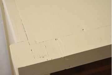 アンティーク家具　アンティークペイント　4枚引き戸　ガラス戸のおしゃれなローボード