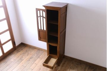 アンティーク家具　オーク材　英国アンティーク　縦型キャビネット(2)