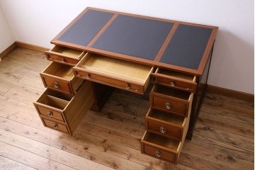 ドレクセルヘリテイジJAPAN　Triune(トライユン)　デスク(机、在宅ワーク、在宅用)(定価約75万円)