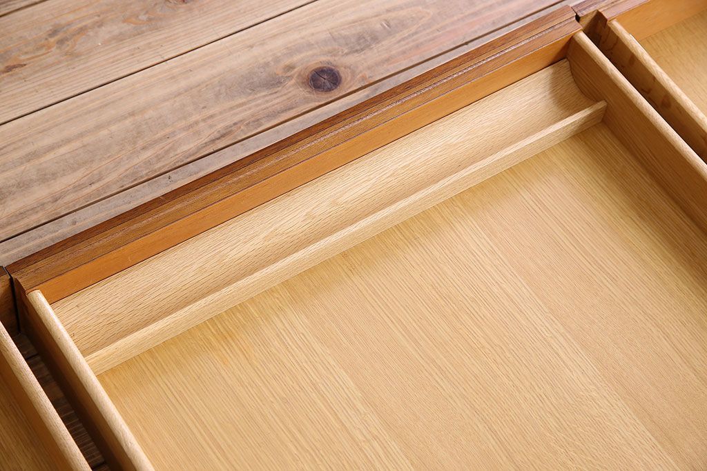 ドレクセルヘリテイジJAPAN　Triune(トライユン)　デスク(机、在宅ワーク、在宅用)(定価約75万円)