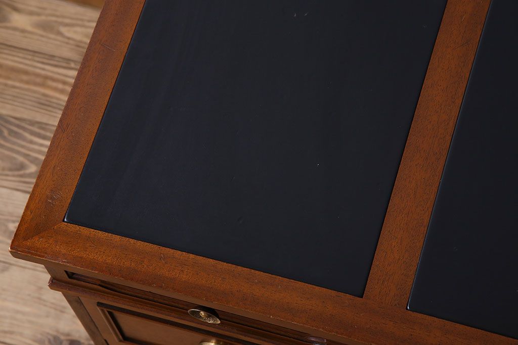 ドレクセルヘリテイジJAPAN　Triune(トライユン)　デスク(机、在宅ワーク、在宅用)(定価約75万円)