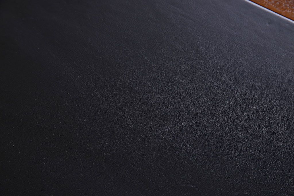 ドレクセルヘリテイジJAPAN　Triune(トライユン)　デスク(机、在宅ワーク、在宅用)(定価約75万円)