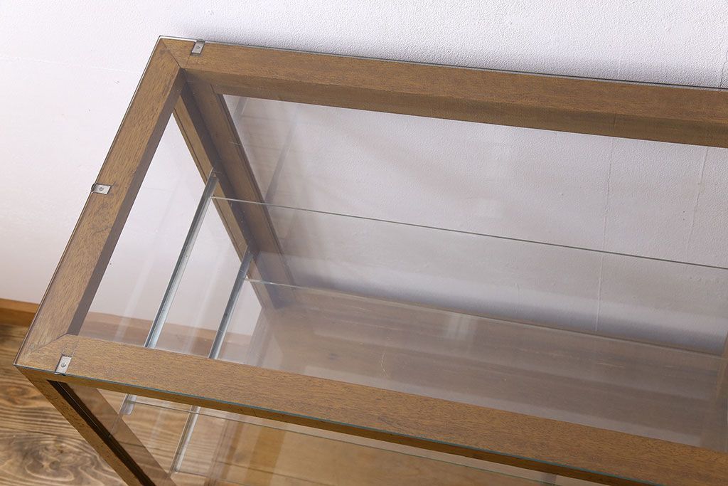 アンティーク家具　ナラ材　アンティーク　脚付き　ガラスケース