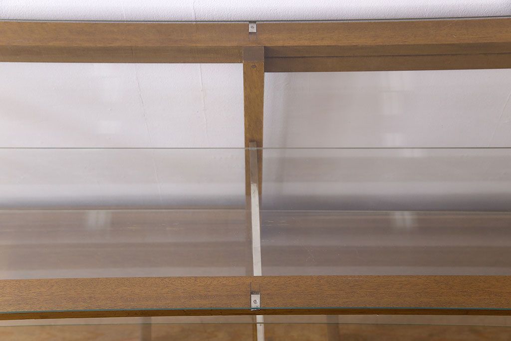 アンティーク家具　ナラ材　アンティーク　脚付き　ガラスケース