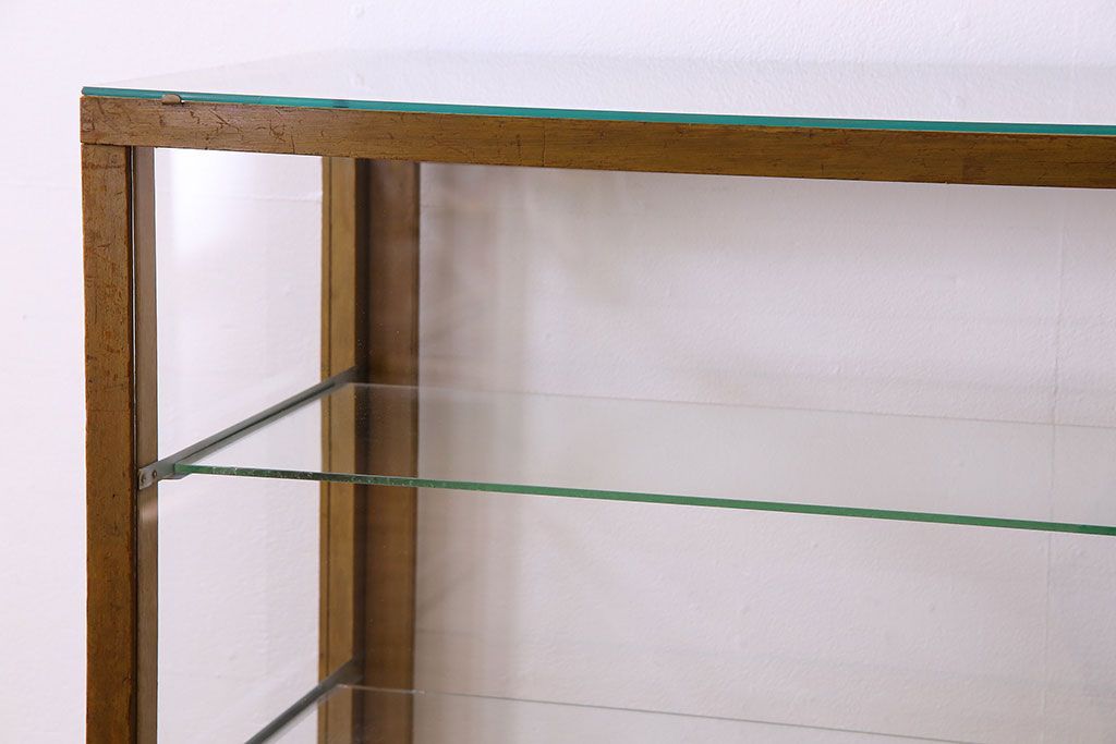 アンティーク家具　ナラ材　アンティーク　脚付き　ガラスケース