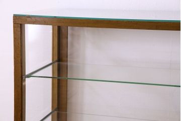 アンティーク家具　ナラ材　アンティーク　脚付き　ガラスケース