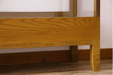 アンティーク家具　ナラ材　アンティーク　脚付き　ガラスケース