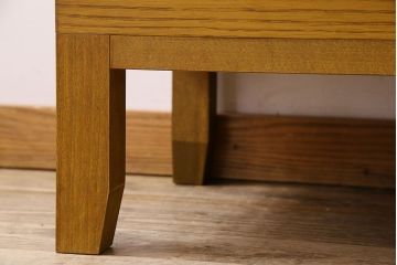 アンティーク家具　ナラ材　アンティーク　脚付き　ガラスケース