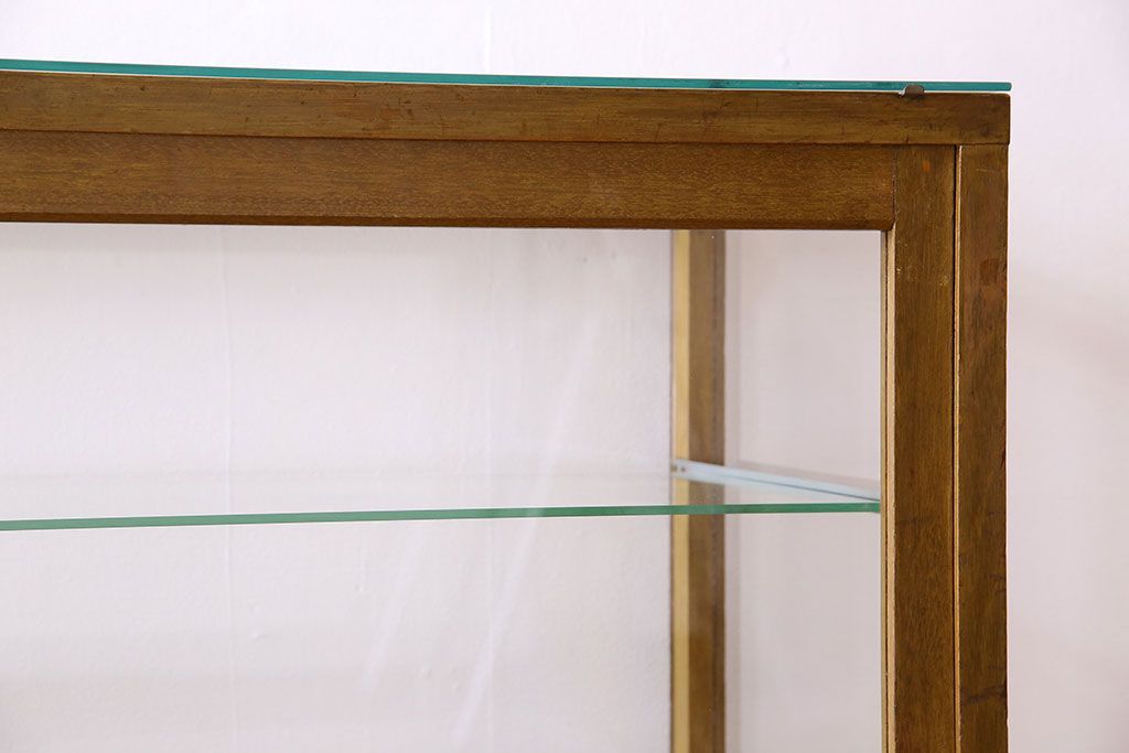 アンティーク家具　ナラ材　アンティーク　脚付き　ガラスケース