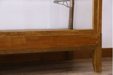 アンティーク家具　脚付き!シンプルなアンティークガラスケース(ショーケース)(2)