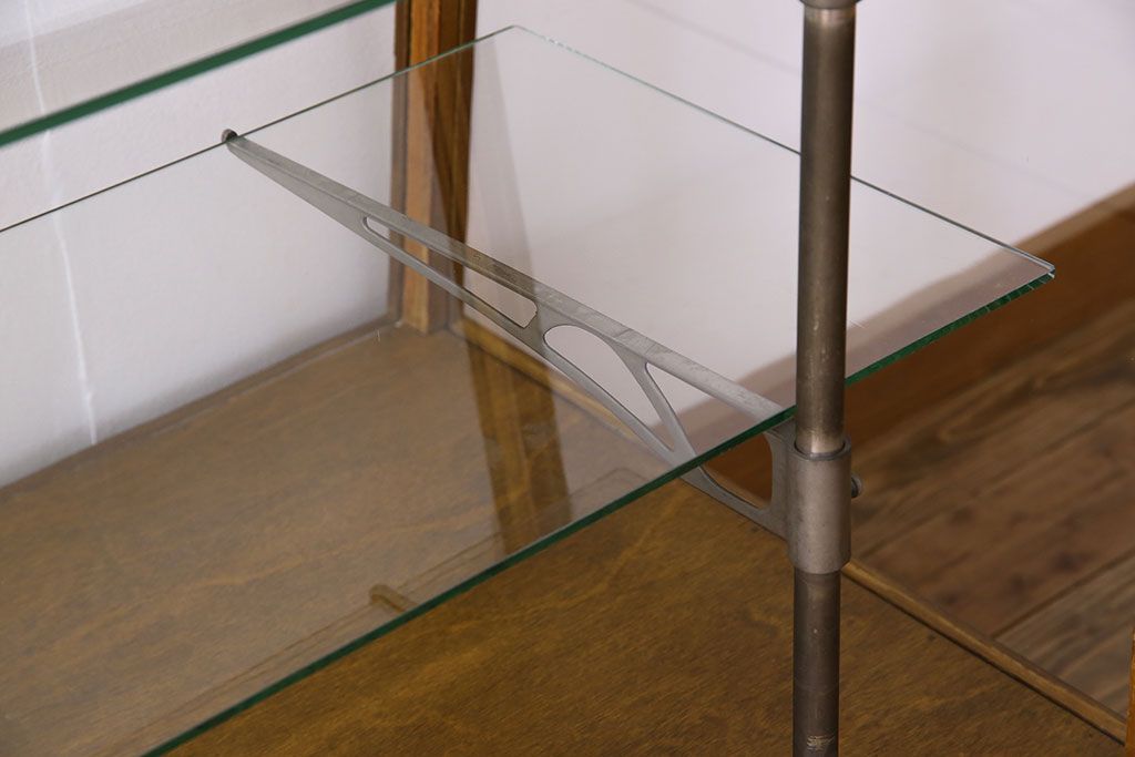 アンティーク家具　脚付き!シンプルなアンティークガラスケース(ショーケース)(2)