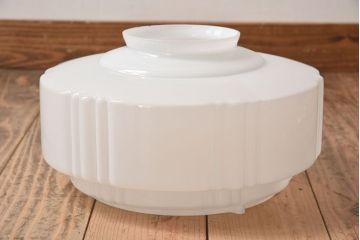 プレスガラスがきれいな特大サイズのアンティーク天井照明